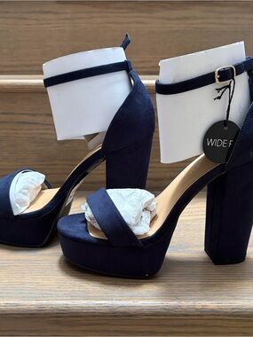 New Look Navy Platform Block Heel Sandals